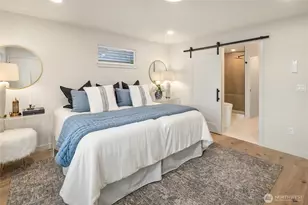 10045 38th Ave NE, Seattle, WA 98125 - Photo 19