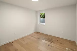 10045 38th Ave NE, Seattle, WA 98125 - Photo 31