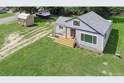 1320 Swantown Road, Oak Harbor, WA 98277 - Photo 3
