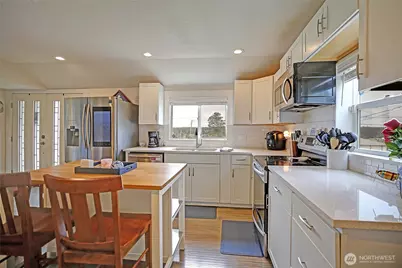 1320 Swantown Road, Oak Harbor, WA 98277 - Photo 9