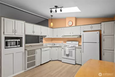 20618 10th Avenue E #47, Spanaway, WA 98387 - Photo 15