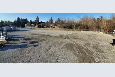 8315 Waller Road E, Tacoma, WA 98443 - Photo 5