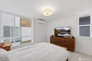 909 Hiawatha Pl S, Seattle, WA 98144 - Photo 15
