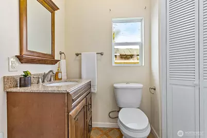513 Alabama, Bellingham, WA 98225 - Photo 17