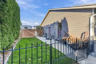 2434 Highlandview Dr, East Wenatchee, WA 98802 - Photo 7