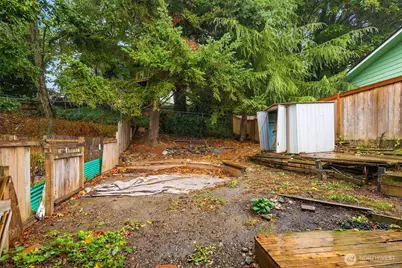 6107 Kenwood Drive, Everett, WA 98203 - Photo 19