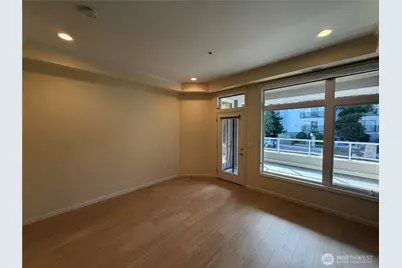 520 6th Avenue #1002, Kirkland, WA 98033 - Photo 11