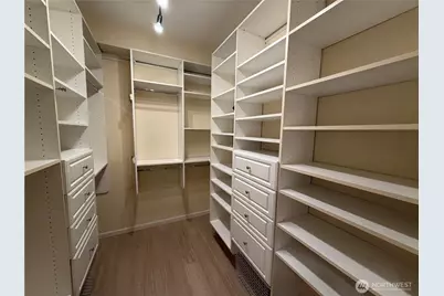 520 6th Avenue #1002, Kirkland, WA 98033 - Photo 13