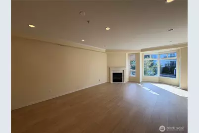 520 6th Avenue #1002, Kirkland, WA 98033 - Photo 9