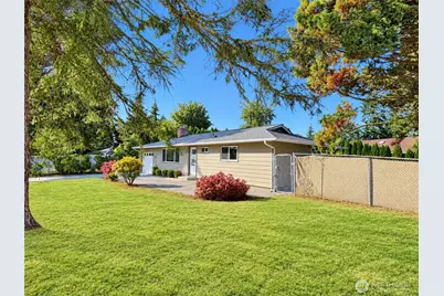 8916 NE 141st Street, Kirkland, WA 98034 - Photo 3