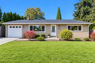 8916 NE 141st St, Kirkland, WA 98034 - Photo 1