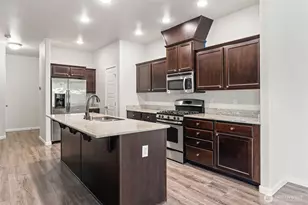 9125 174th St E, Puyallup, WA 98375 - Photo 11