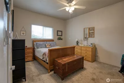 2832 Pacific Avenue, Hoquiam, WA 98550 - Photo 5