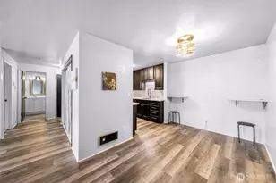12035 32nd Ave NE, Seattle, WA 98125 - Photo 11