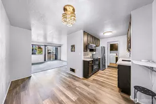 12035 32nd Ave NE, Seattle, WA 98125 - Photo 9