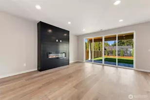 1013 126th St Ct E, Tacoma, WA 98445 - Photo 5