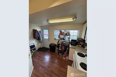 901 113th Street S, Tacoma, WA 98444 - Photo 9