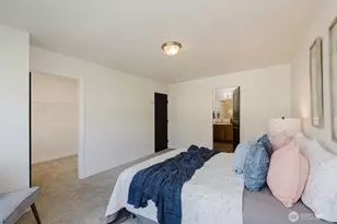 352 NE Miramar Cir, Bremerton, WA 98311 - Photo 23
