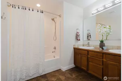 352 NE Miramar Circle, Bremerton, WA 98311 - Photo 25