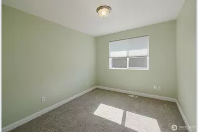 352 NE Miramar Circle, Bremerton, WA 98311 - Photo 31