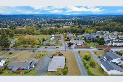 8126 Woodland Avenue E, Puyallup, WA 98371 - Photo 25