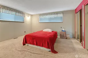 8126 Woodland Ave E, Puyallup, WA 98371 - Photo 15