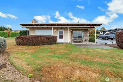 8126 Woodland Avenue E, Puyallup, WA 98371 - Photo 3