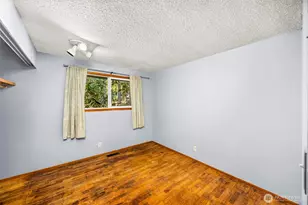 2431 Sidney Ln, Port Orchard, WA 98366 - Photo 15