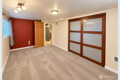 5753 40th Avenue NE, Seattle, WA 98105 - Photo 11