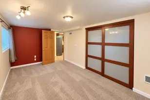 5753 40th Ave NE, Seattle, WA 98105 - Photo 11