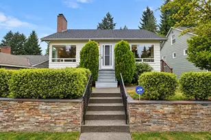 5753 40th Ave NE, Seattle, WA 98105 - Photo 1
