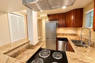 5753 40th Ave NE, Seattle, WA 98105 - Photo 7