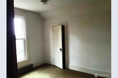 815 N Cushman Avenue, Tacoma, WA 98403 - Photo 13