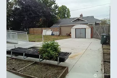 815 N Cushman Avenue, Tacoma, WA 98403 - Photo 17