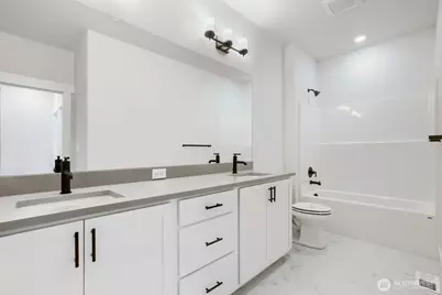 306 182nd Place SE, Bothell, WA 98012 - Photo 17