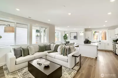 306 182nd Place SE, Bothell, WA 98012 - Photo 3