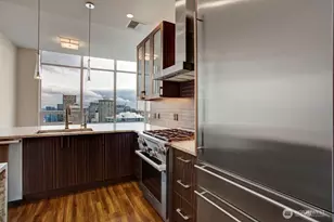 2015 2nd Ave, Seattle, WA 98121 - Photo 7