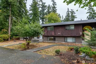 660 SW Harrier Cir, Oak Harbor, WA 98277 - Photo 3