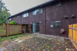 660 SW Harrier Cir, Oak Harbor, WA 98277 - Photo 21