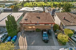 2551 13th Ave W, Seattle, WA 98119 - Photo 3