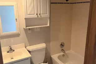 2551 13th Ave W, Seattle, WA 98119 - Photo 11