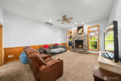 211 S Naches Street, Buckley, WA 98321 - Photo 11