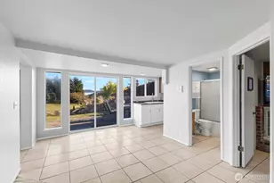 5934 Central Ave, Anacortes, WA 98221 - Photo 19