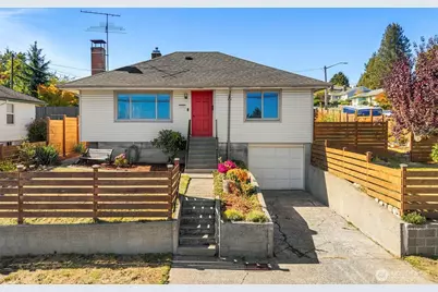 2131 Trenton Avenue, Bremerton, WA 98310 - Photo 1