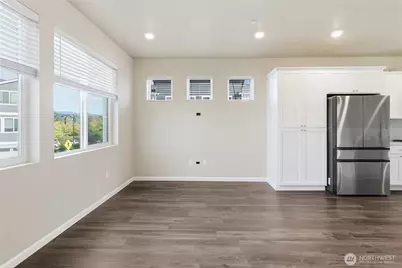 22998 Cherry Street, Black Diamond, WA 98010 - Photo 9
