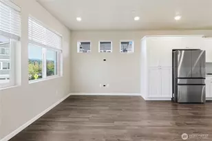 22998 Cherry St, Black Diamond, WA 98010 - Photo 9