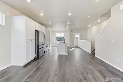 22998 Cherry Street, Black Diamond, WA 98010 - Photo 3