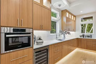 6015 Chorus Frog St NE, Bainbridge Island, WA 98110 - Photo 19