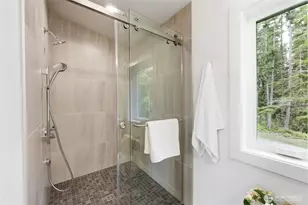 6015 Chorus Frog St NE, Bainbridge Island, WA 98110 - Photo 37