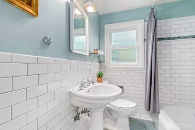 3039 NE 86th St, Seattle, WA 98115 - Photo 17